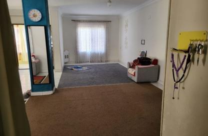 Apartment - 3 Bedrooms - 2 Bathrooms for sale in Mostafa Al Nahas St. - 6th Zone - Nasr City - Cairo
