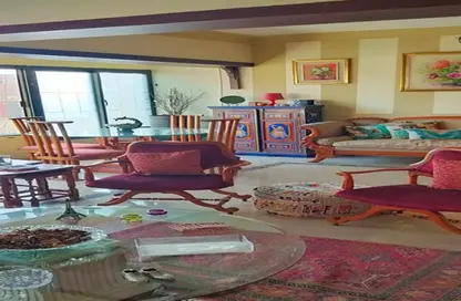 Apartment - 2 Bedrooms - 2 Bathrooms for sale in Boulos Hanna St. - Dokki - Giza