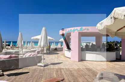 Chalet - 3 Bedrooms - 2 Bathrooms for sale in June - Ras Al Hekma - North Coast