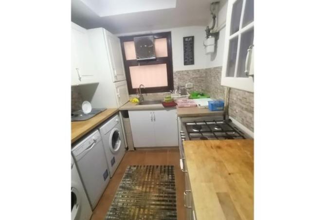 8432380 - Property Image 2