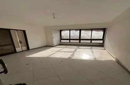 شقة - 3 غرف نوم - 1 حمام للبيع في ميدان سانت فاطيما - ميدان سانت فاطيما - النزهة - القاهرة