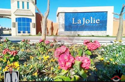 Apartment - 2 Bedrooms - 1 Bathroom for sale in La Jolie - Al Ain Al Sokhna - Suez