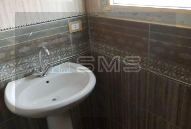 8031741 - Property Image 3