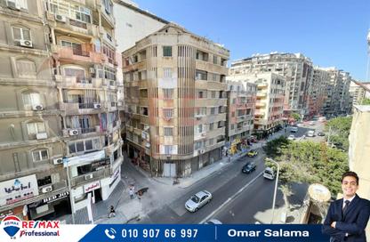 شقة - 3 غرف نوم - 2 حمامات للبيع في شارع ابو قير - جليم - حي شرق - الاسكندرية