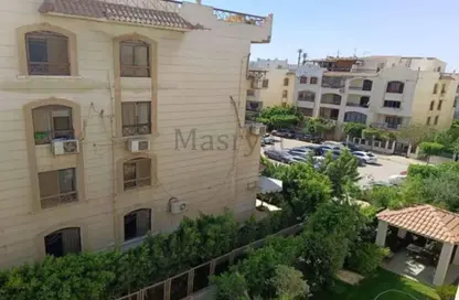 Penthouse - 4 Bedrooms - 3 Bathrooms for sale in Zizinia St. - South Investors Area - New Cairo City - Cairo