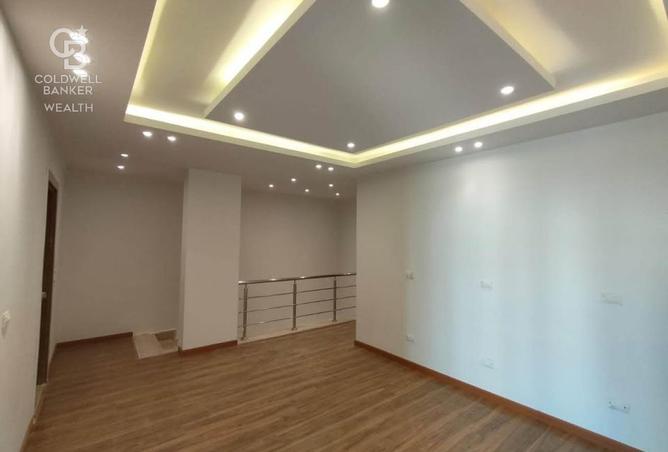 8404615 - Property Image 2