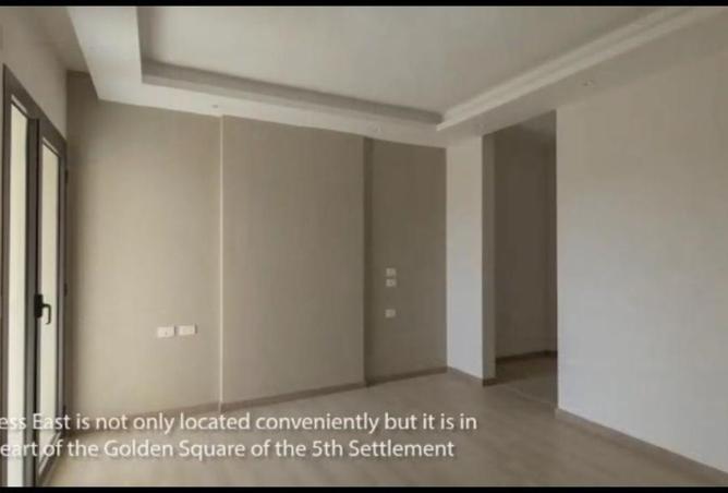 8022079 - Property Image 3