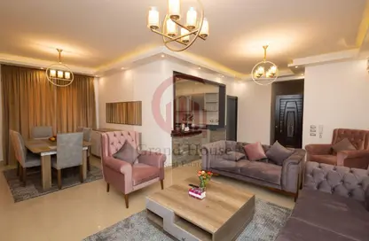 Apartment - 3 Bedrooms - 2 Bathrooms for rent in Al Sheikh Abdullah Mosalamy St. - El Banafseg 7 - El Banafseg - New Cairo City - Cairo