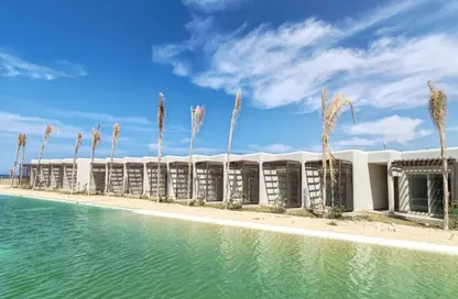 Chalet - 2 Bedrooms - 2 Bathrooms for sale in Hacienda West - Ras Al Hekma - North Coast