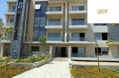 Apartment - 3 Bedrooms - 3 Bathrooms for sale in Galleria Moon Valley - South Investors Area - New Cairo City - Cairo