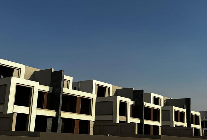 8173320 - Property Image 2