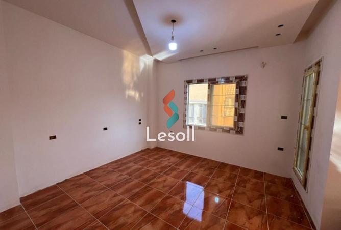 8193058 - صورة العقار 3