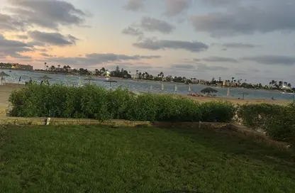 Villa - 5 Bedrooms - 5 Bathrooms for sale in Marina 2 - Marina - Al Alamein - North Coast