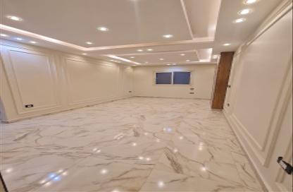 Apartment - 2 Bedrooms - 1 Bathroom for sale in Gate 3 old - Khafre - Hadayek El Ahram - Giza