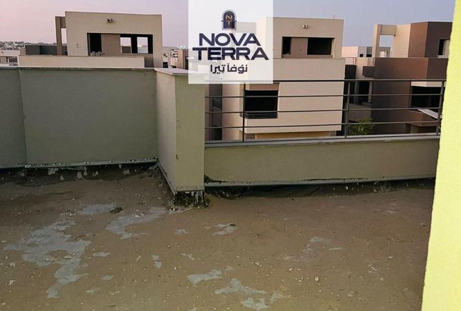 8304109 - Property Image 3