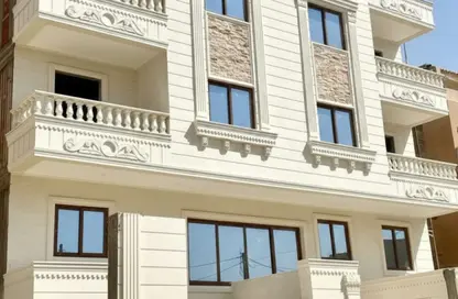 شقة - 3 غرف نوم - 2 حمامات للبيع في شارع النباتات - غرب سوميد - مدينة 6 أكتوبر - الجيزة