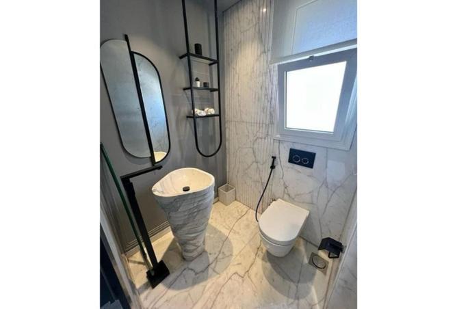 7933836 - Property Image 2