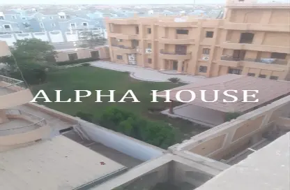 Half Floor - 2 Bedrooms - 2 Bathrooms for sale in Al Imam Abu Hanifa Al Noaman St. - 6th District - Obour City - Qalyubia