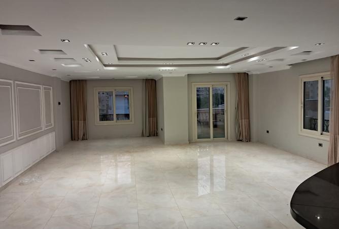 8231072 - Property Main Image