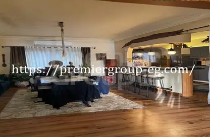 Apartment - 3 Bedrooms - 2 Bathrooms for sale in Cornish El Nile St. - Maadi - Hay El Maadi - Cairo
