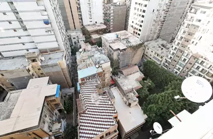 Apartment - 3 Bedrooms - 2 Bathrooms for sale in Ismail Zaki Ahmed St. - Bolkly - Hay Sharq - Alexandria