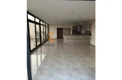 Half Floor - 2 Bedrooms - 1 Bathroom for rent in 9th District - Sheikh Zayed City - Giza