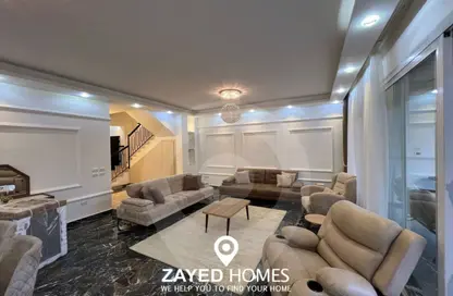 Twin House - 4 Bedrooms - 5 Bathrooms for rent in Westown - Sheikh Zayed Compounds - Sheikh Zayed City - Giza