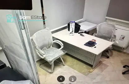 Full Floor - Studio - 4 Bathrooms for sale in Al Helmia Bridge - Al Amiriyah - Hay El Zaytoun - Cairo