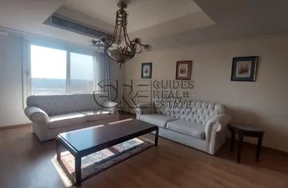 Apartment - 2 Bedrooms - 2 Bathrooms for rent in Mohamed Mazhar St. - Zamalek - Cairo
