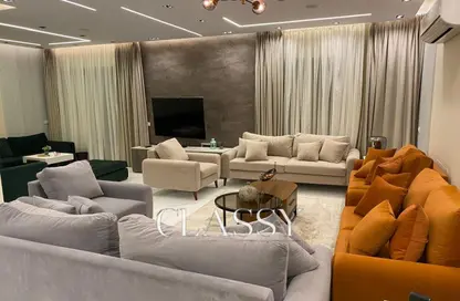 منزل مزدوج - 4 غرف نوم - 4 حمامات للبيع في جرين 4 - كمبوندات 6 أكتوبر - مدينة 6 أكتوبر - الجيزة