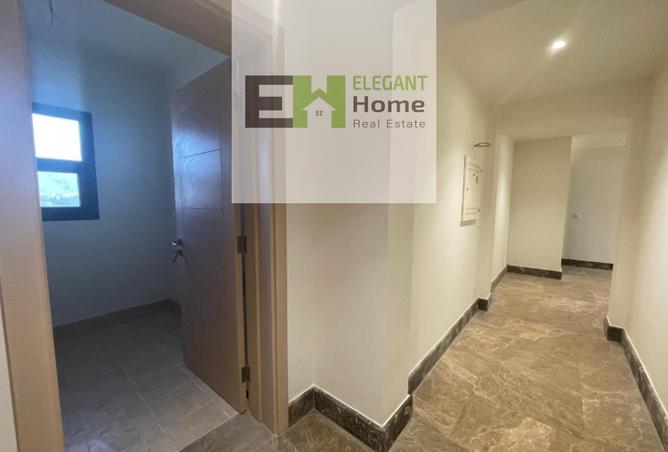 8018388 - Property Image 3