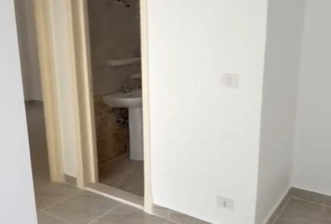 7957953 - صورة العقار 3