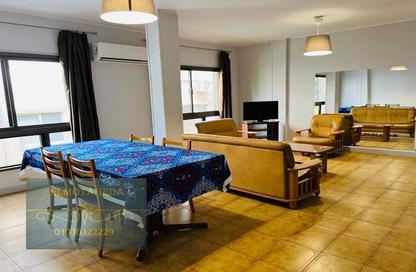 Apartment - 2 Bedrooms - 2 Bathrooms for rent in Sarayat Al Maadi - Hay El Maadi - Cairo