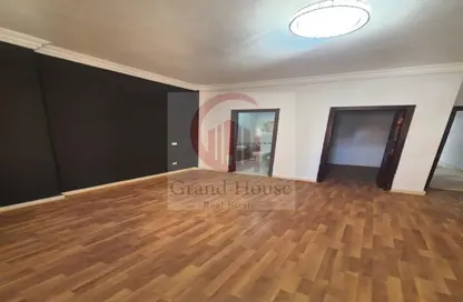 Apartment - 3 Bedrooms - 3 Bathrooms for rent in Midan Al Makhzangy - Al Narges 8 - Al Narges - New Cairo City - Cairo