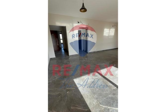 8444137 - Property Image 2