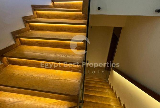 8118581 - Property Image 2