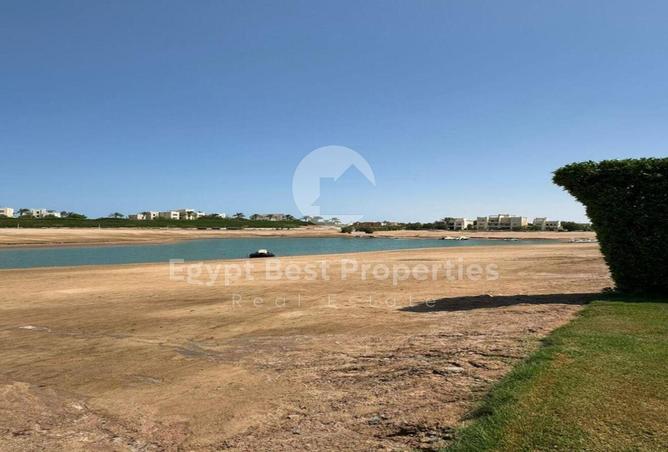 8031779 - Property Image 2