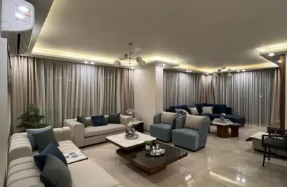 Apartment - 4 Bedrooms - 3 Bathrooms for sale in Azad - 5th Settlement Compounds - The 5th Settlement - New Cairo City - Cairo