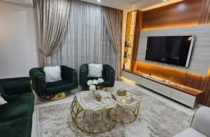 دوبلكس - 4 غرف نوم - 4 حمامات للبيع في بيفرلي هيلز - كمبوندات الشيخ زايد - الشيخ زايد - الجيزة
