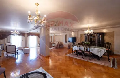 شقة - 3 غرف نوم - 2 حمامات للايجار في سموحة - حي شرق - الاسكندرية