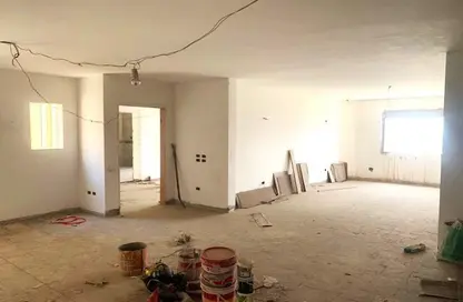 شقة - 4 غرف نوم - 3 حمامات للبيع في كفر عبده - رشدي - حي شرق - الاسكندرية