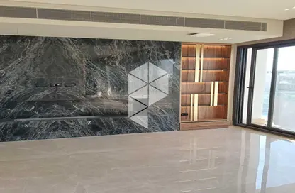 (بنتهاوس  (روف - 4 غرف نوم - 4 حمامات للايجار في لايك فيو ريزيدنس - كمبوندات التجمع الخامس - التجمع الخامس - مدينة القاهرة الجديدة - القاهرة