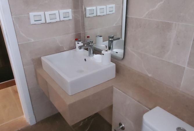 8196876 - Property Image 3