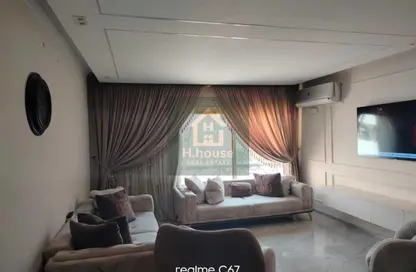 Apartment - 3 Bedrooms - 2 Bathrooms for sale in Om Kalthoum St. - Rehab City Third Phase - Al Rehab - New Cairo City - Cairo