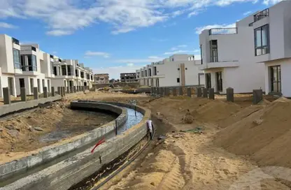 تاون هاوس - 3 غرف نوم - 4 حمامات للبيع في لاك ڤيل - مدينة زايد الجديدة - الشيخ زايد - الجيزة