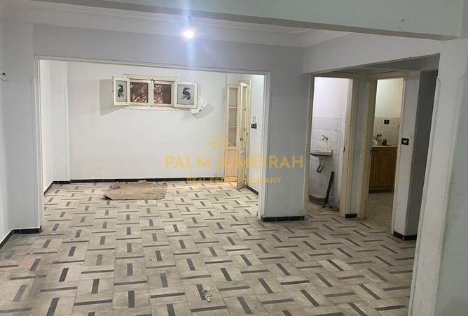 8255208 - Property Image 2