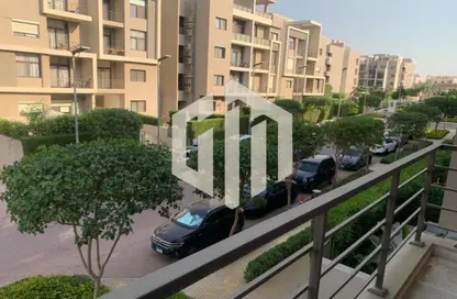 Apartment - 3 Bedrooms - 2 Bathrooms for sale in Galleria Moon Valley - South Investors Area - New Cairo City - Cairo