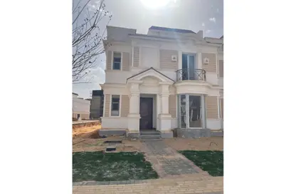 Townhouse - 3 Bedrooms - 3 Bathrooms for sale in Mountain View iCity October - 6 October Compounds - 6 October City - Giza