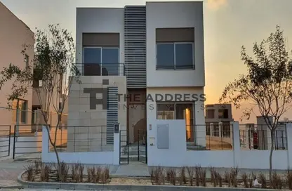 Villa - 5 Bedrooms - 5 Bathrooms for sale in Palm Hills New Cairo - 5th Settlement Compounds - The 5th Settlement - New Cairo City - Cairo