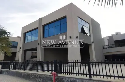 Retail - Studio - 1 Bathroom for rent in Palm Hills Village Gate - South Investors Area - New Cairo City - Cairo